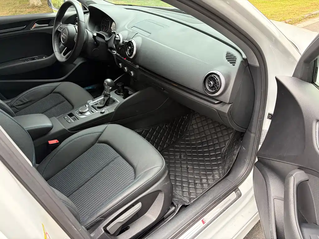 Audi A3 — миниатюра 11