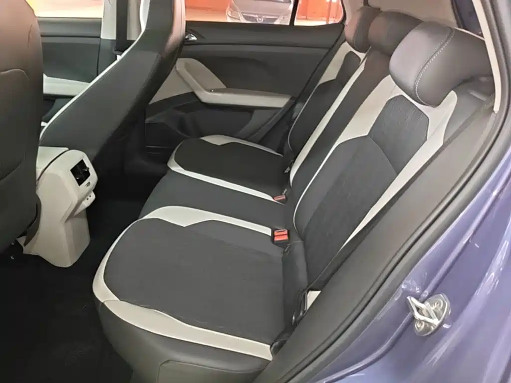 Volkswagen T-Cross — миниатюра 17