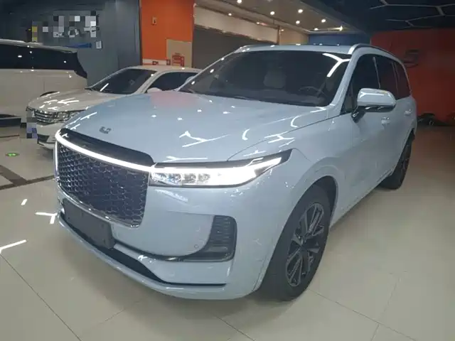 Li Auto ONE