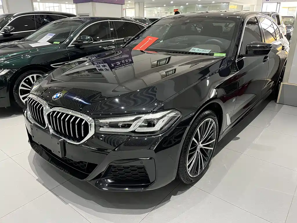 BMW 5 Series 2023
