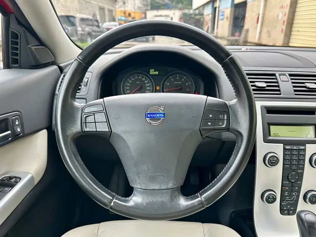Volvo C30 — миниатюра 12
