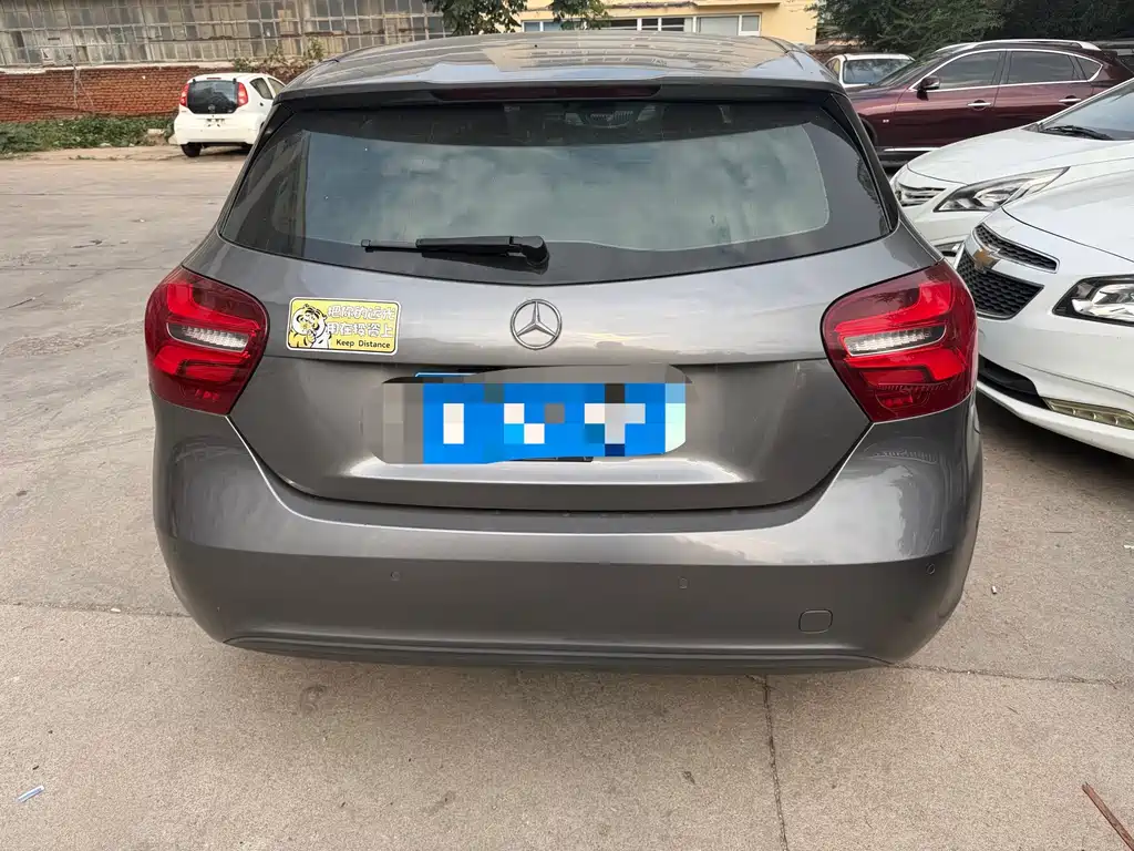 Mercedes-Benz A-Class (Import) — миниатюра 8