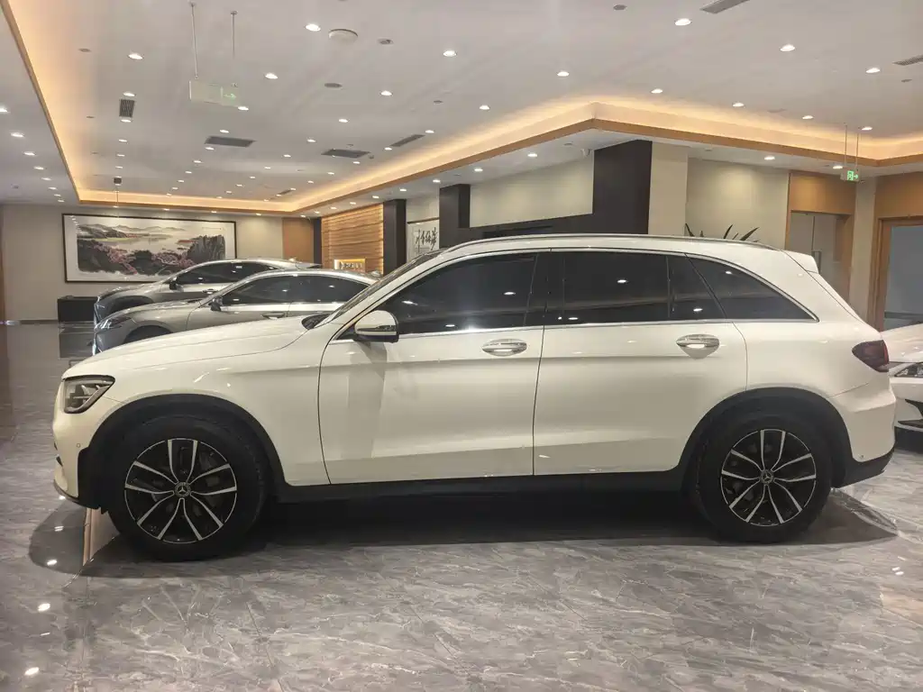 Mercedes-Benz GLC — миниатюра 2
