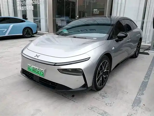 2025 Xpeng P7
