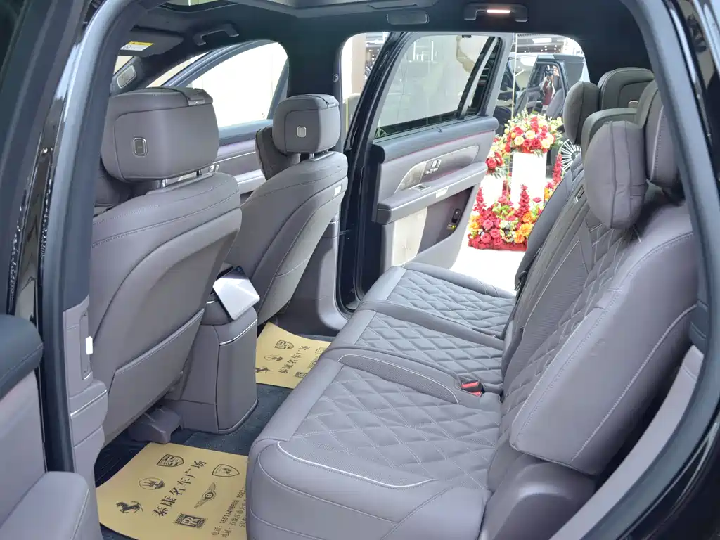 NIO ES8 2026 мест Executive Luxury