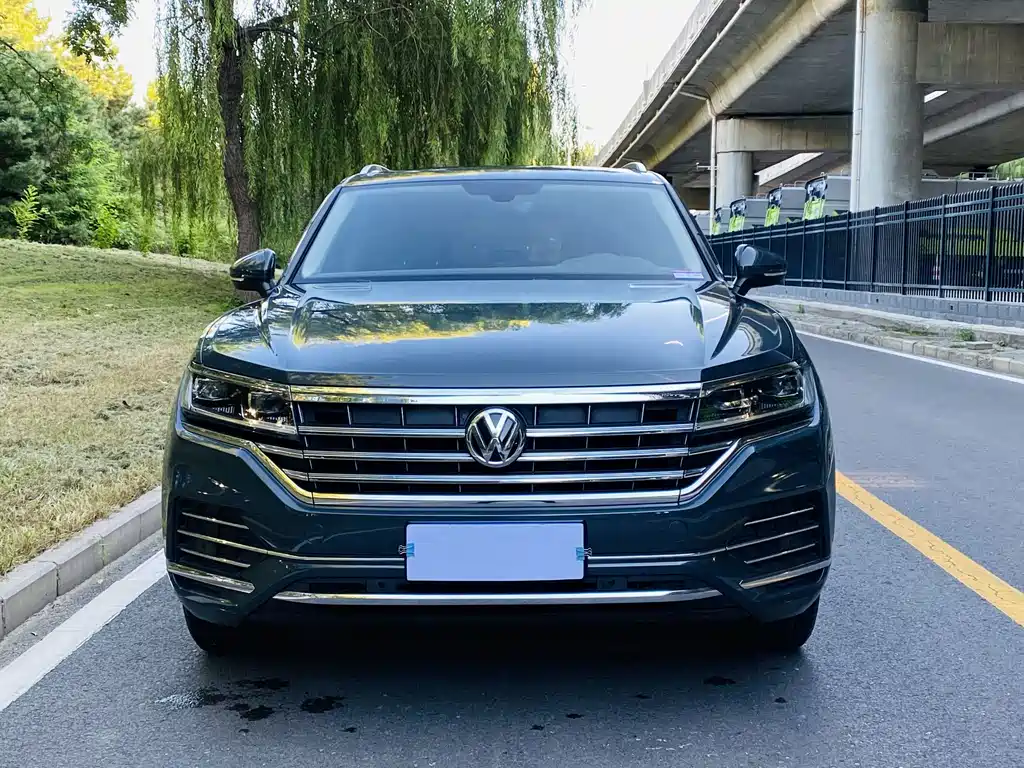 Volkswagen Touareg — миниатюра 4