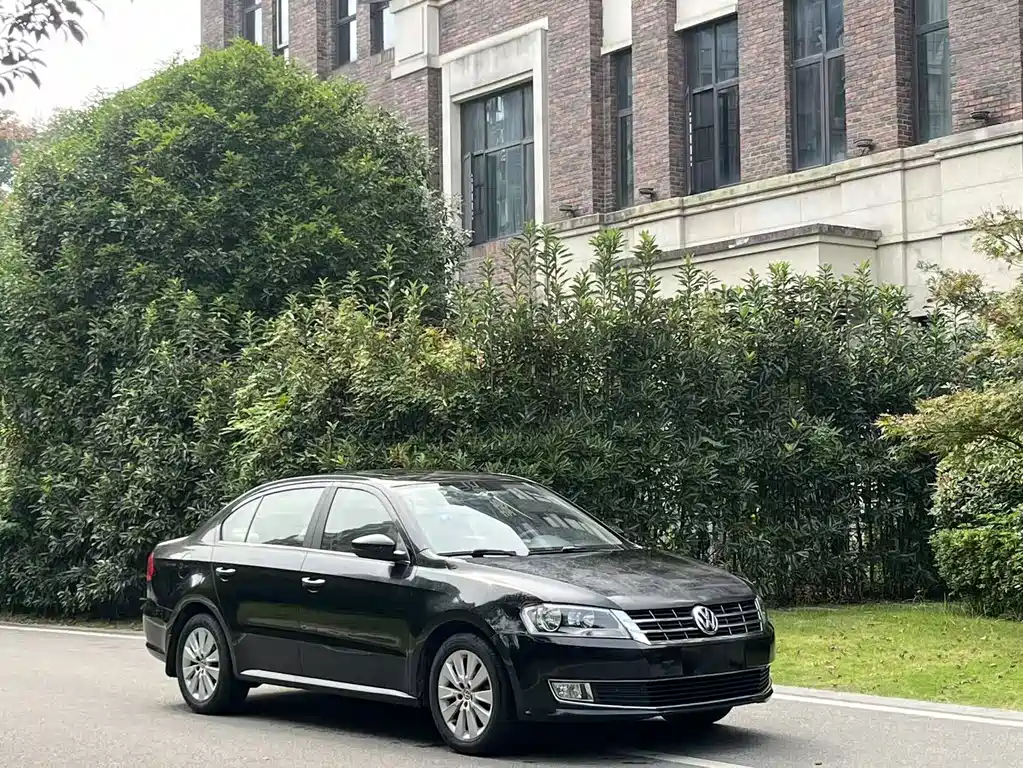 Volkswagen Lavida — миниатюра 3