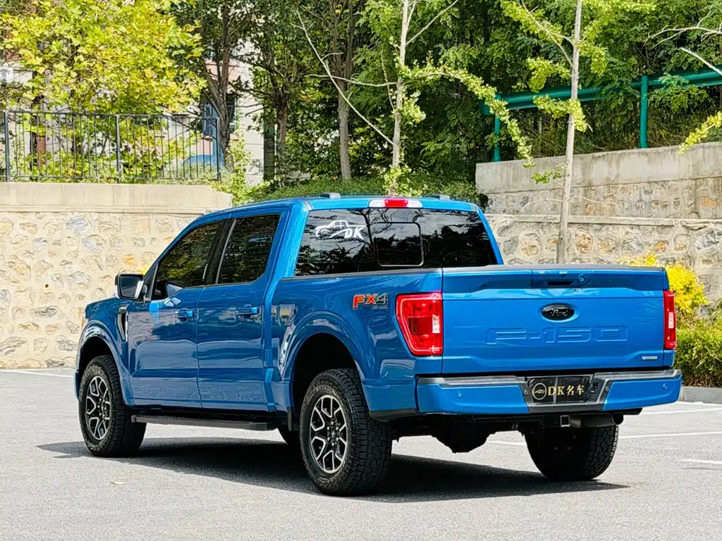 Ford F-150 Raptor — миниатюра 5