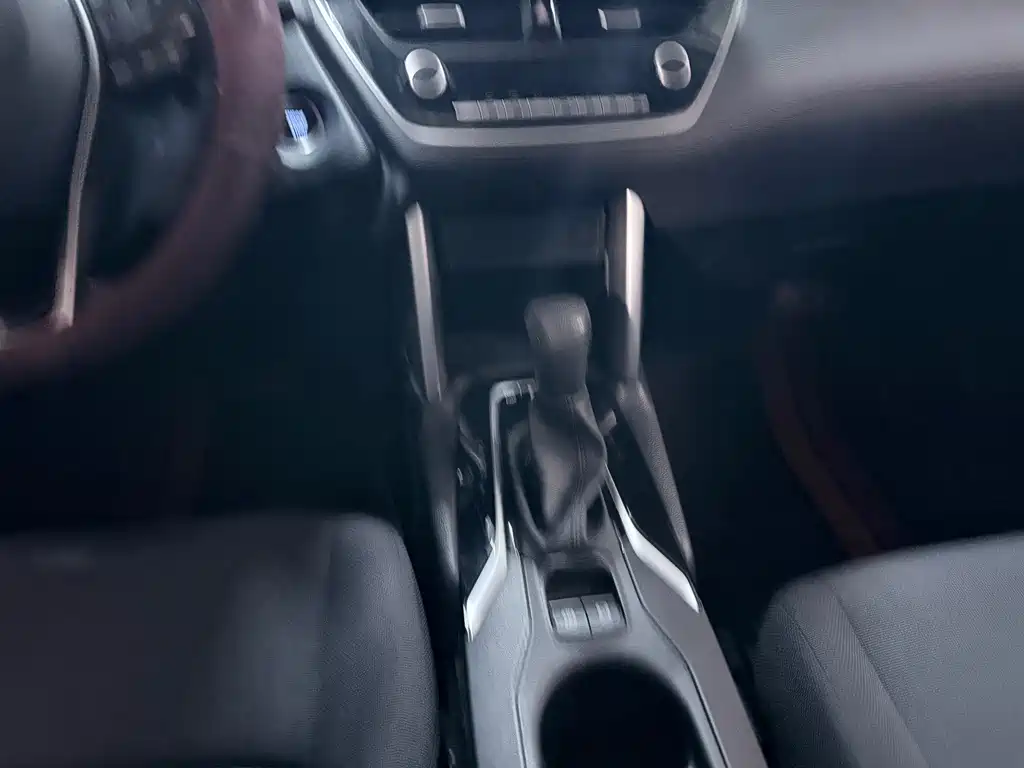 Toyota Frontlander — миниатюра 16