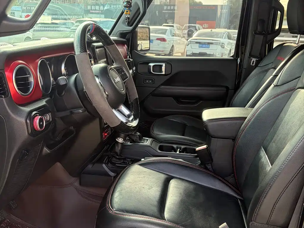 Jeep Wrangler — миниатюра 4