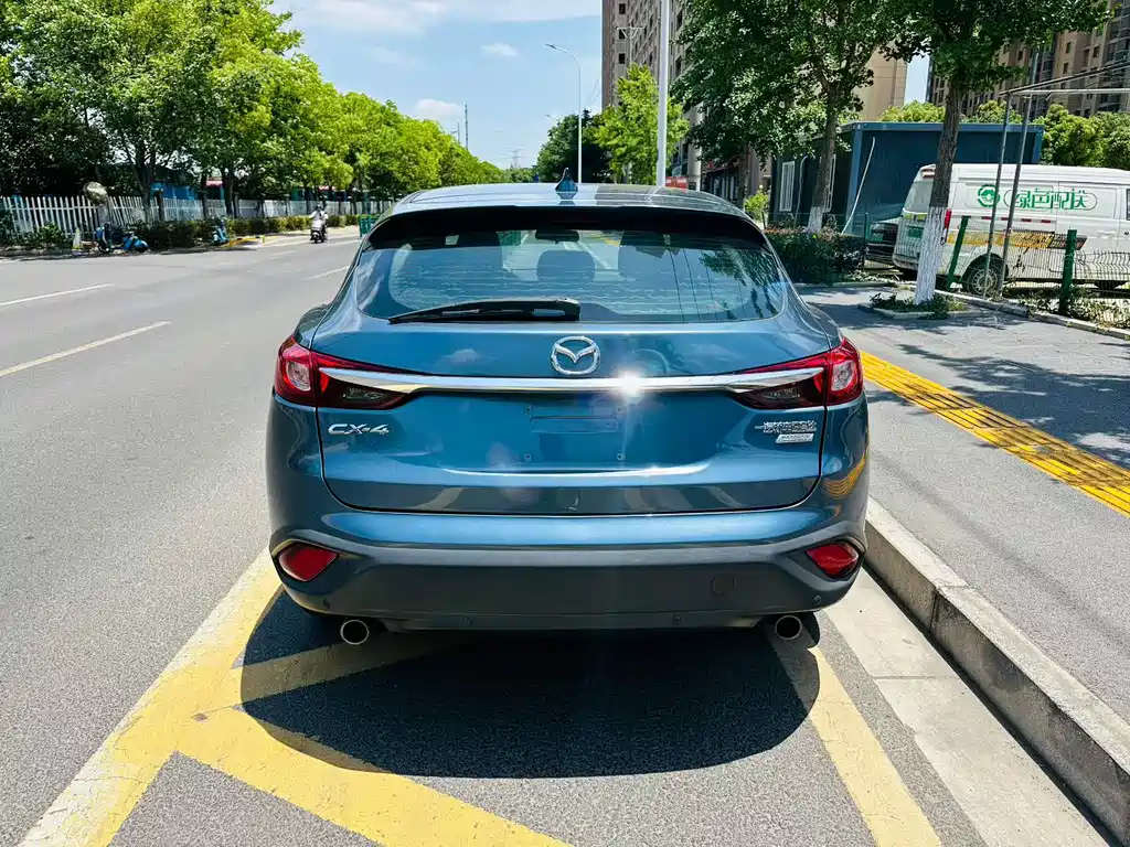 Mazda CX-4 2018 2.0L AT V