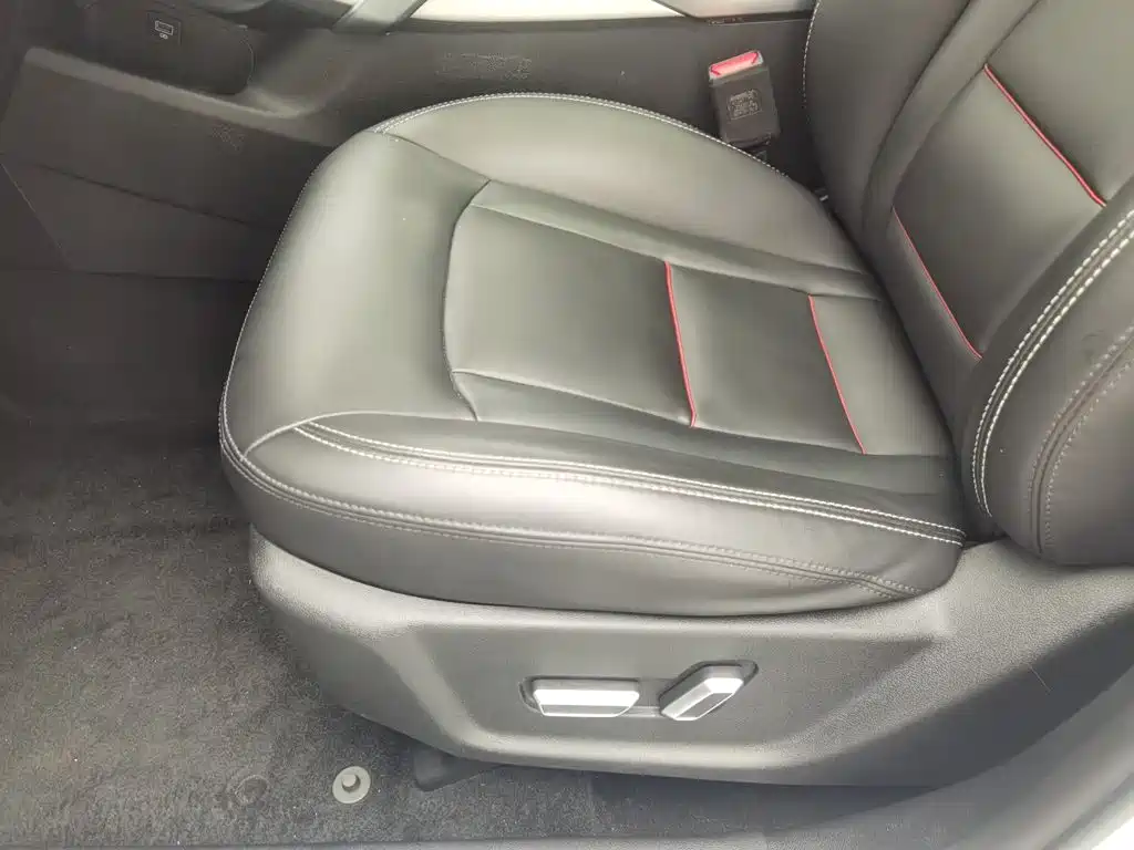 Geely Boyue — миниатюра 20