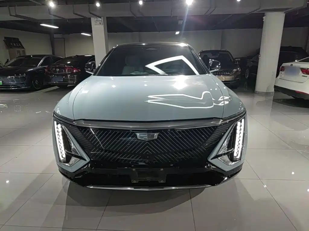 Cadillac Lyriq — миниатюра 3