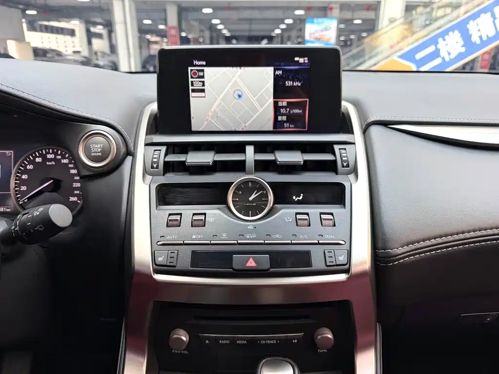 Lexus NX — миниатюра 13