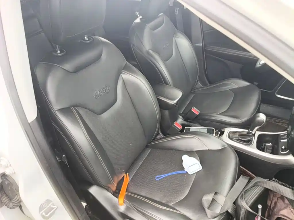 Jeep Compass — миниатюра 25