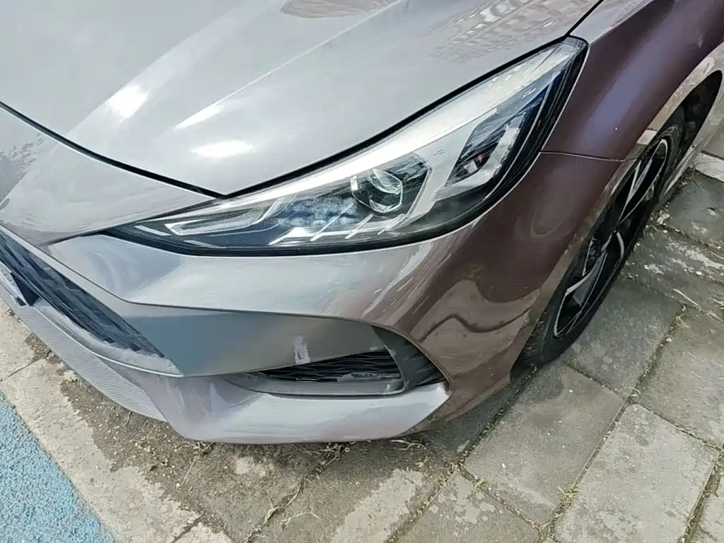 MG MG5 — миниатюра 24