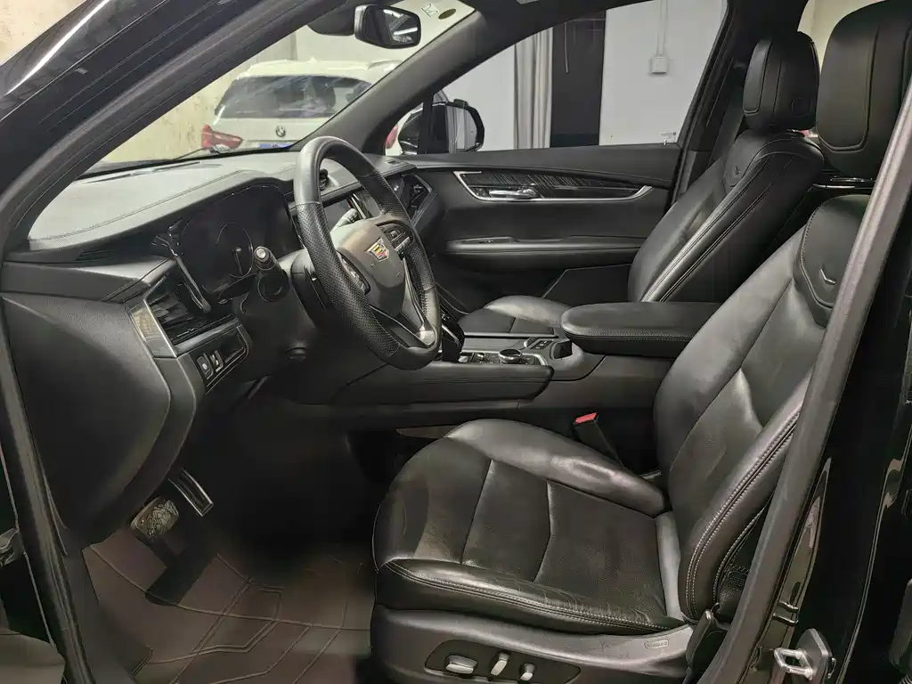 Cadillac XT6 — миниатюра 4