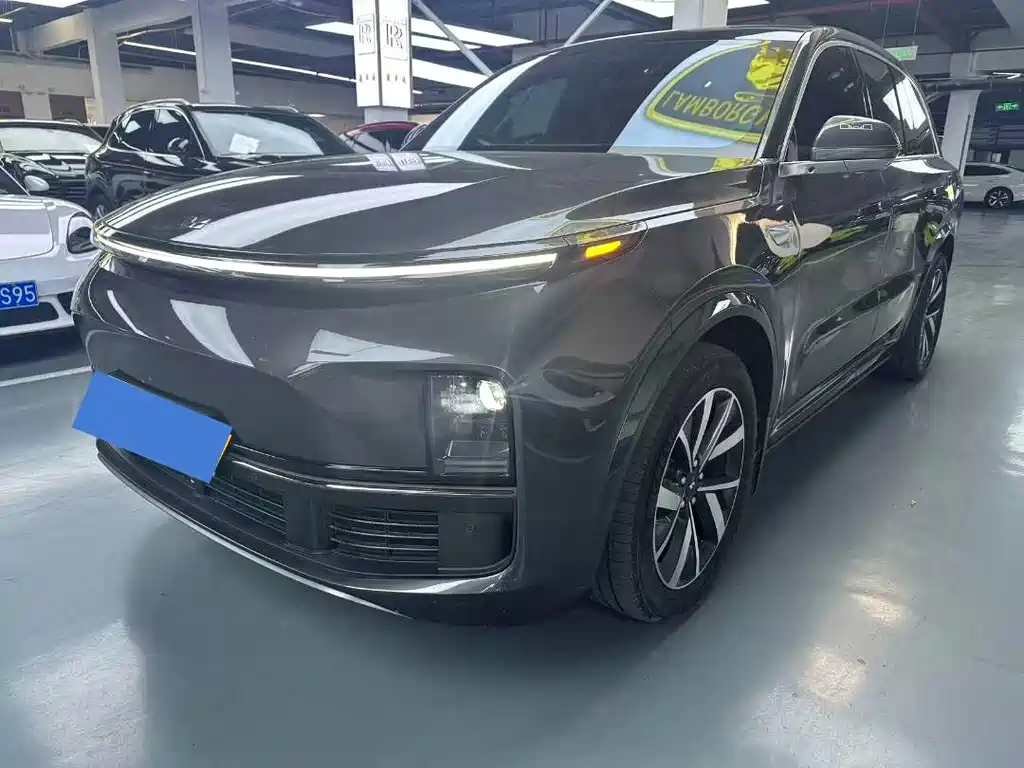Li Auto Li L8 2024