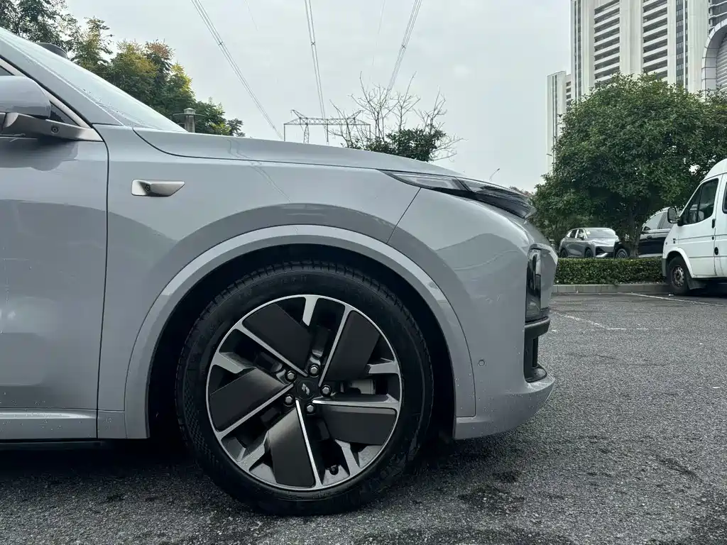 Li Auto L9 2025 Ultra