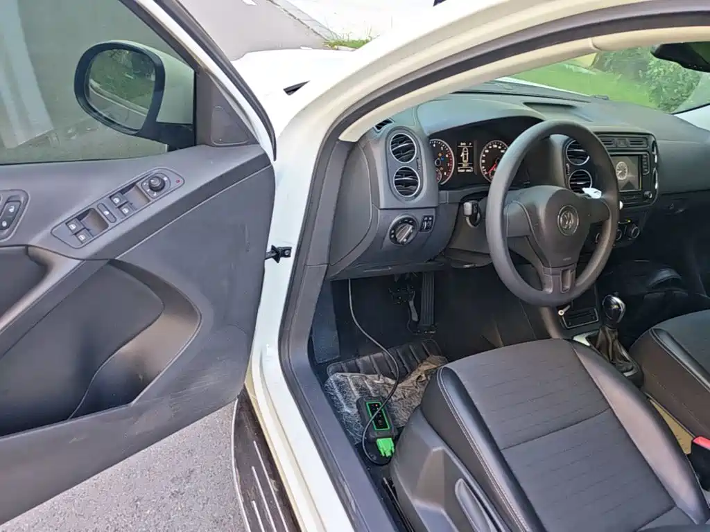 Volkswagen Tiguan — миниатюра 16