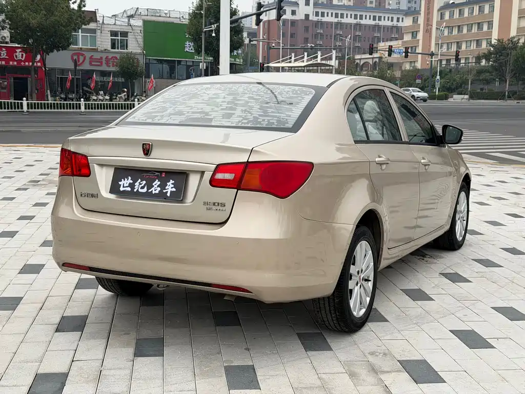 Roewe 350 — миниатюра 7