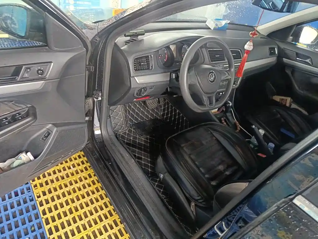 Volkswagen Lavida — миниатюра 12