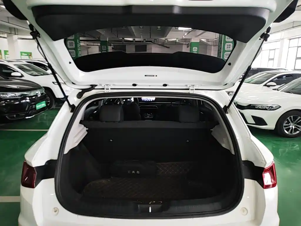BYD e2 — миниатюра 21