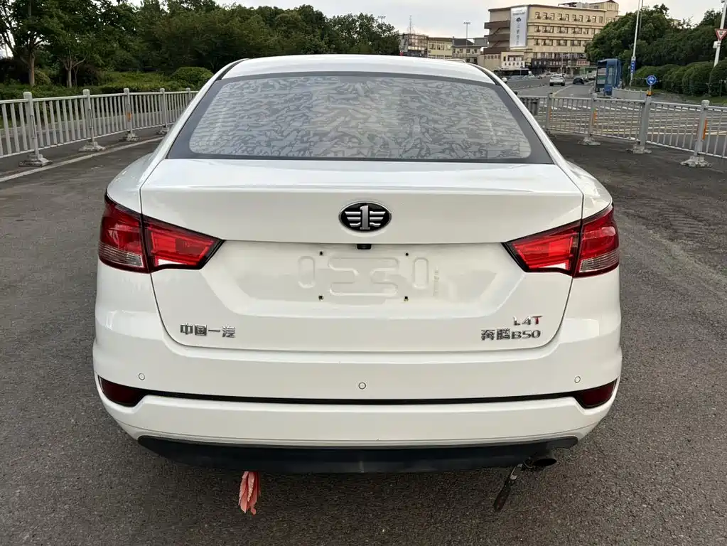 Bestune B50 — миниатюра 14