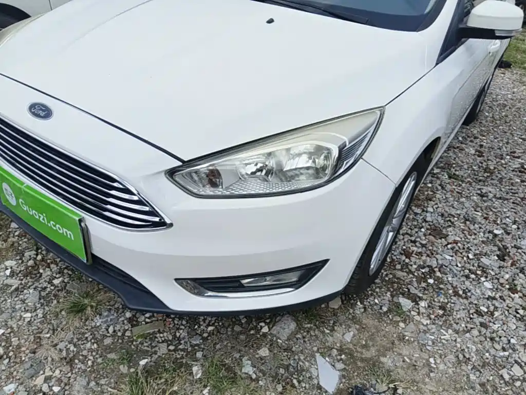 Ford Focus — миниатюра 24