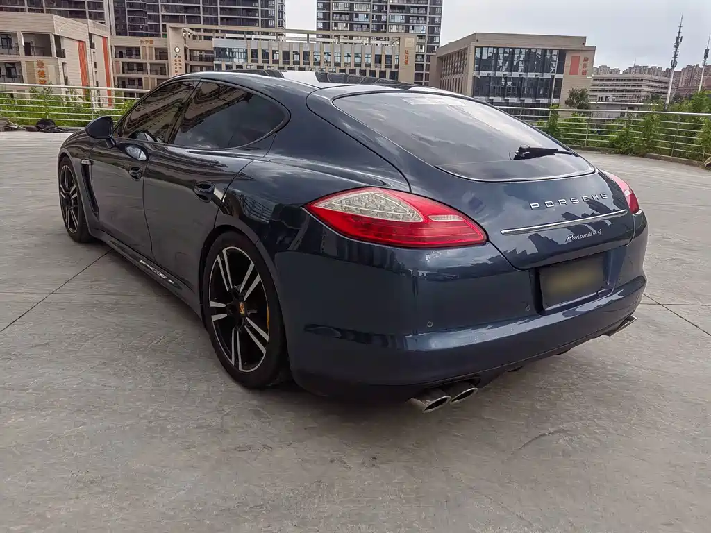 Porsche Panamera — миниатюра 6