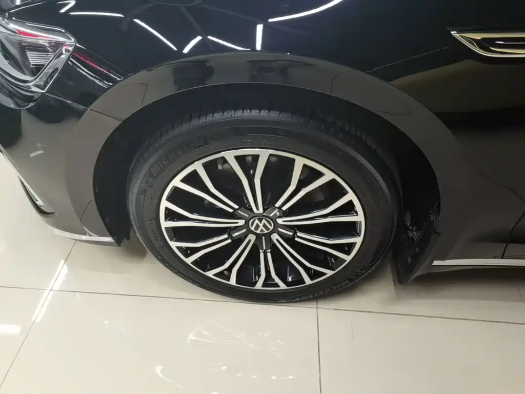 Volkswagen Phideon — миниатюра 23