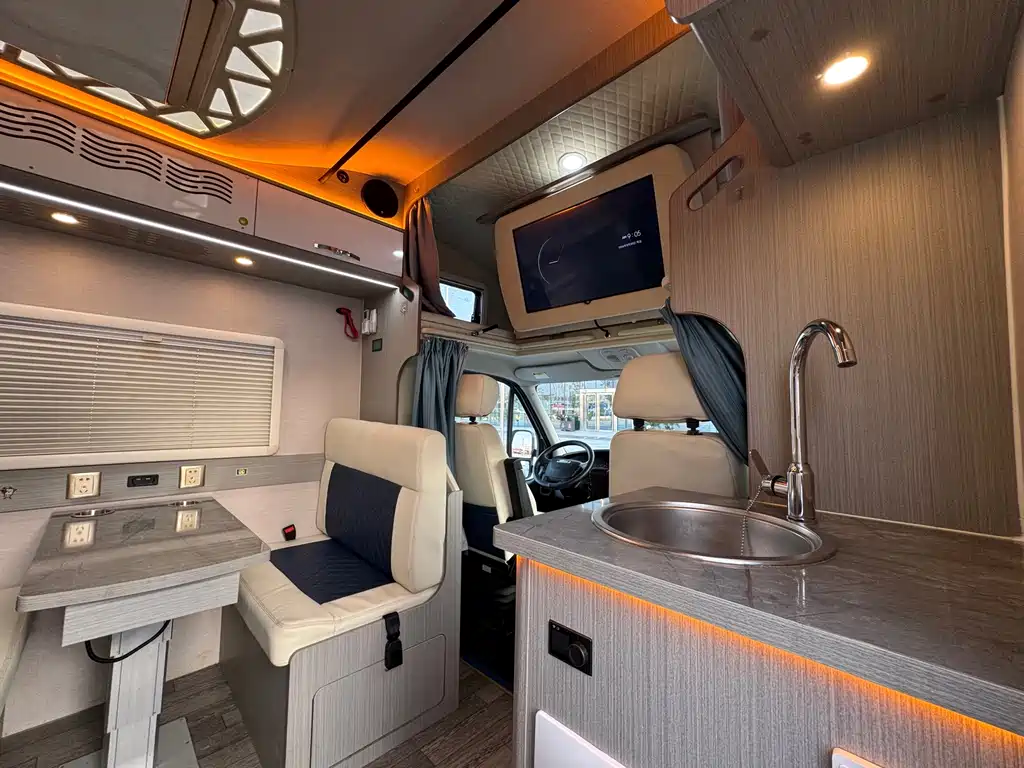 IVECO Ousheng — миниатюра 18