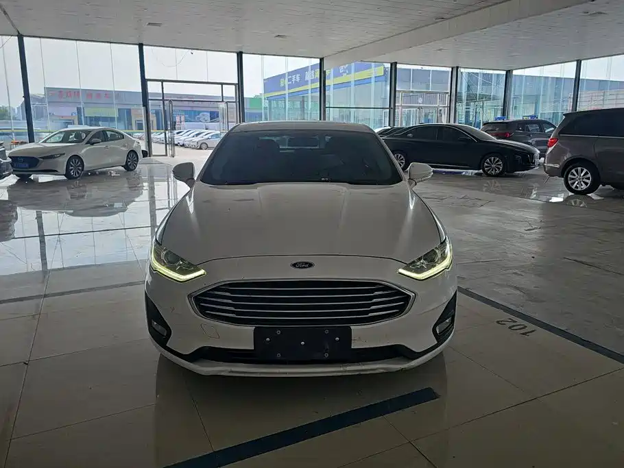 Ford Mondeo — миниатюра 2