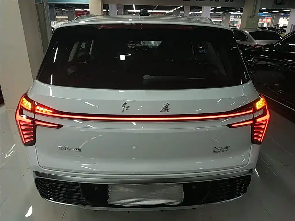 Hongqi HS3 PHEV 2024 115km