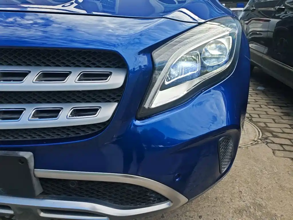 Mercedes-Benz GLA — миниатюра 24