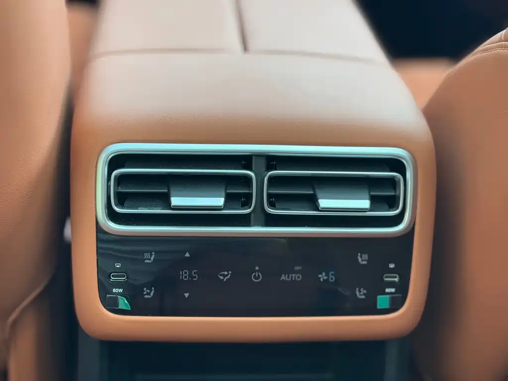 Li Auto Li L6 — миниатюра 11