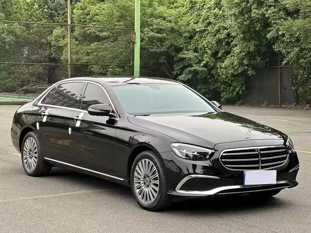 Mercedes-Benz E-Class E 2023 E 300 L Fashion