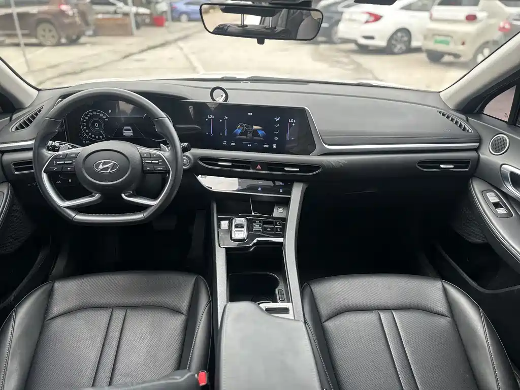 Hyundai Sonata — миниатюра 4