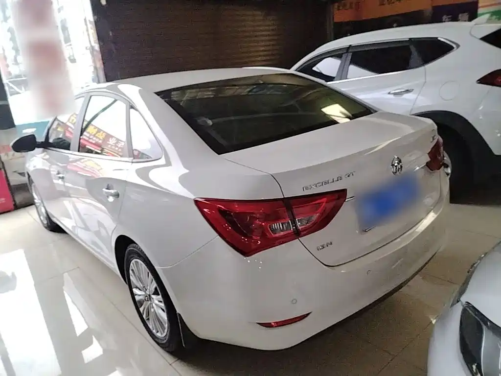 Buick Excelle — миниатюра 5
