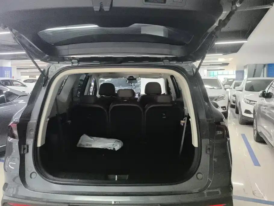 Geely Haoyue — миниатюра 4