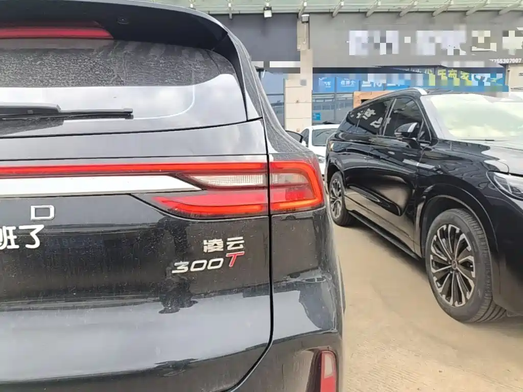 Exeed Lingyun — миниатюра 8