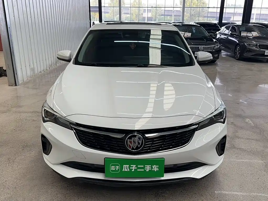 Buick Verano — миниатюра 7