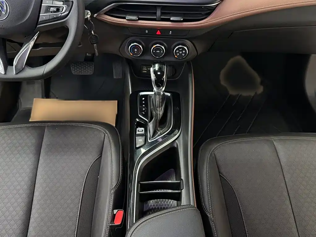 Buick Verano — миниатюра 9