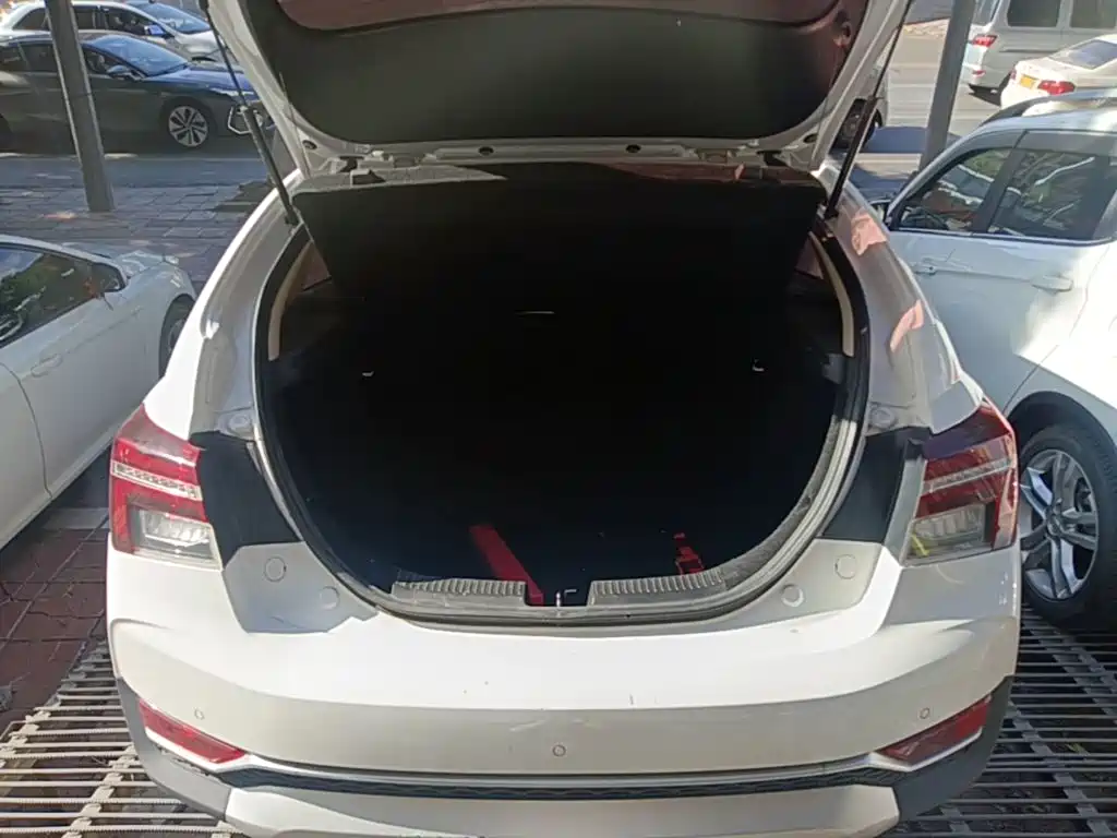 Geely Vision S1 — миниатюра 19