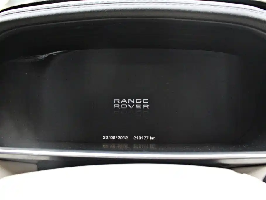 Land Rover Range Rover — миниатюра 5