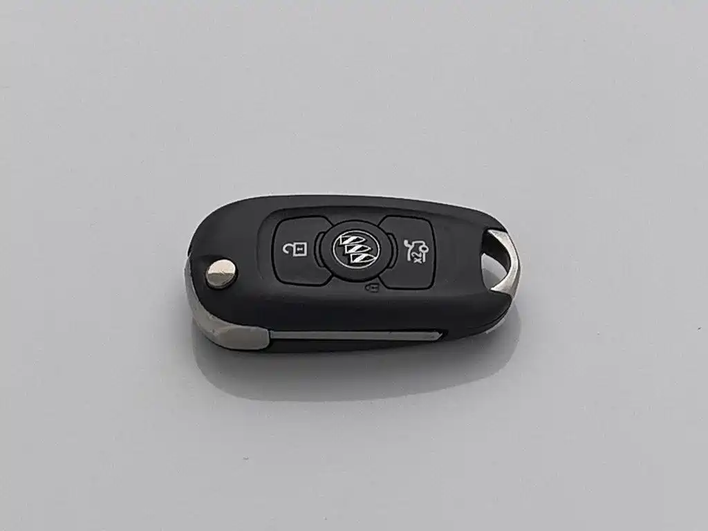 Buick Verano — миниатюра 19