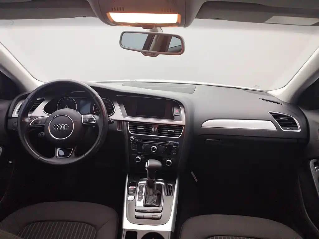 Audi A4L — миниатюра 15