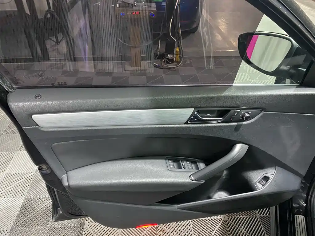 Volkswagen Passat 2014 1.8TSI DSG
