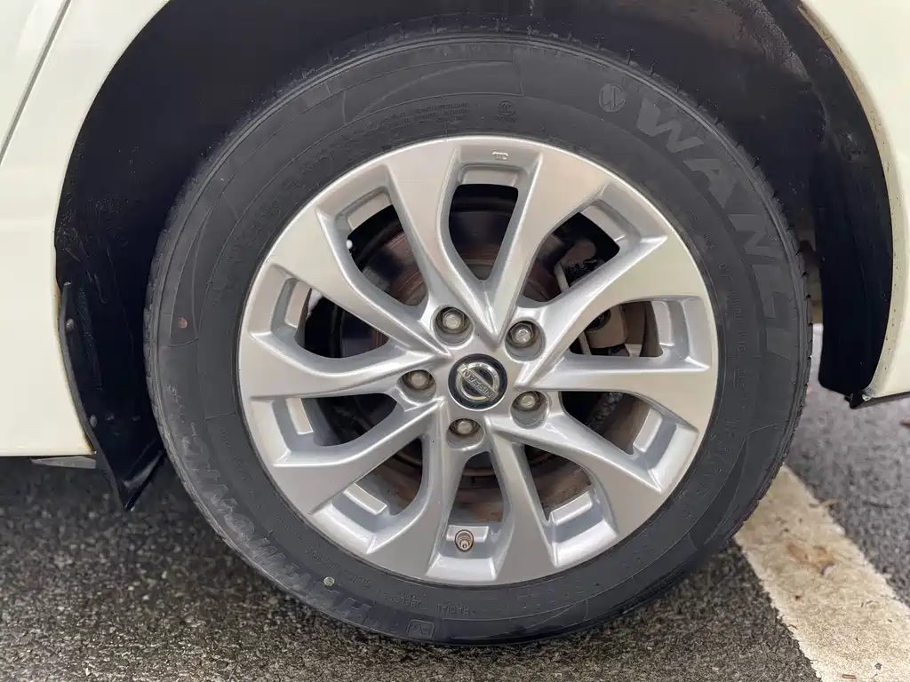 Nissan Sylphy — миниатюра 4