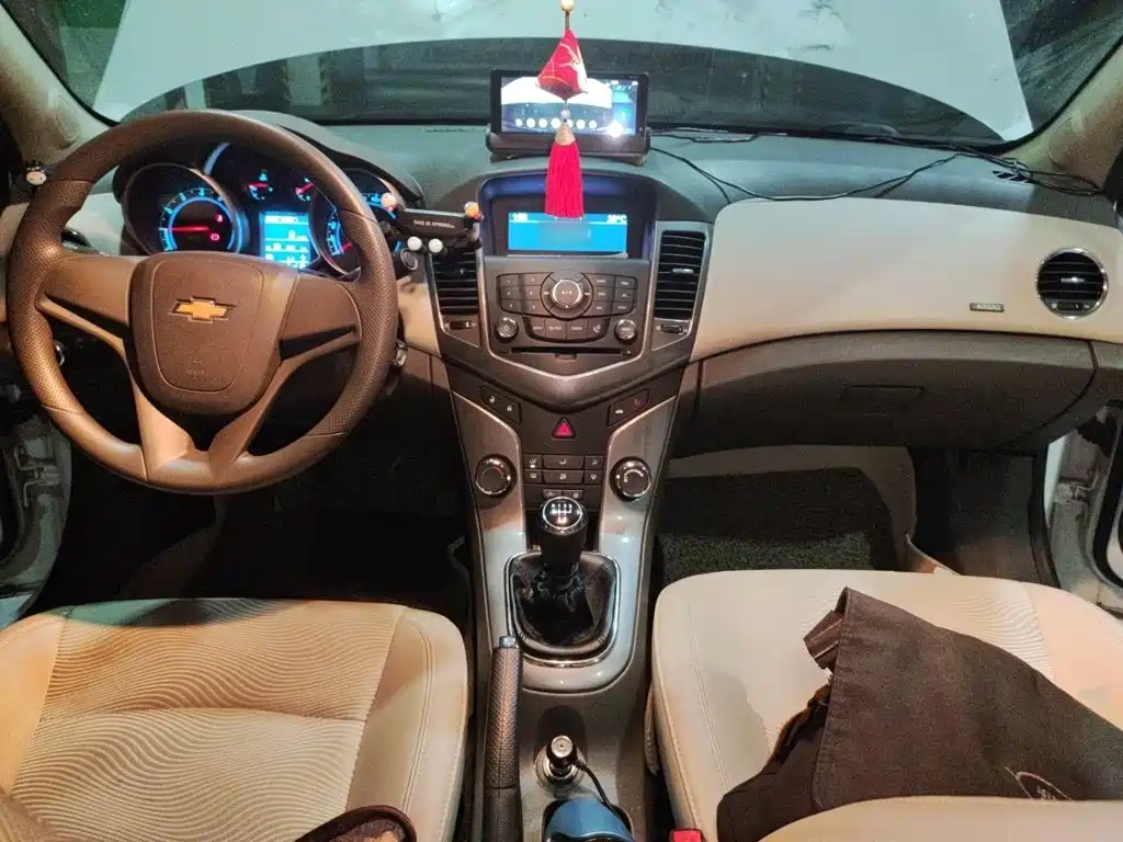 Chevrolet Cruze — миниатюра 5